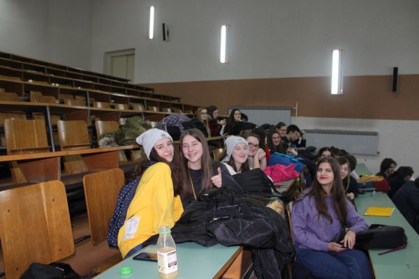 img-9183FD9A774D-3B2A-70EF-6F25-7FE8C7253C81.jpg