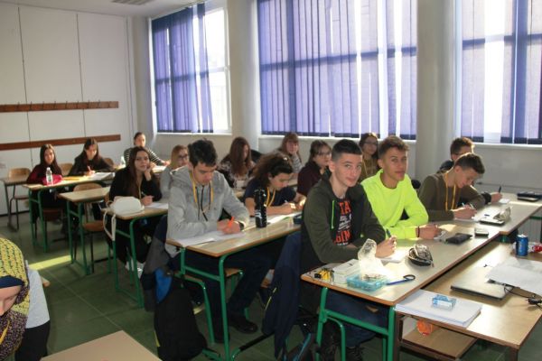 img-e06b6ffaaef68a3858737bf36f15fc42-vA529FE24-76F6-6464-9918-6EAF64230EC5.jpg
