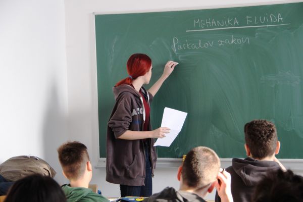 img-e0815c911bdf0d0965c86600a58c73f0-v8094CF4A-4EEA-4BE4-D572-BB7868BD9971.jpg