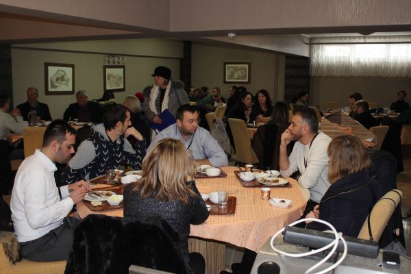 img-7703D35CE9BD-8284-D378-4490-53B80BC326C4.jpg